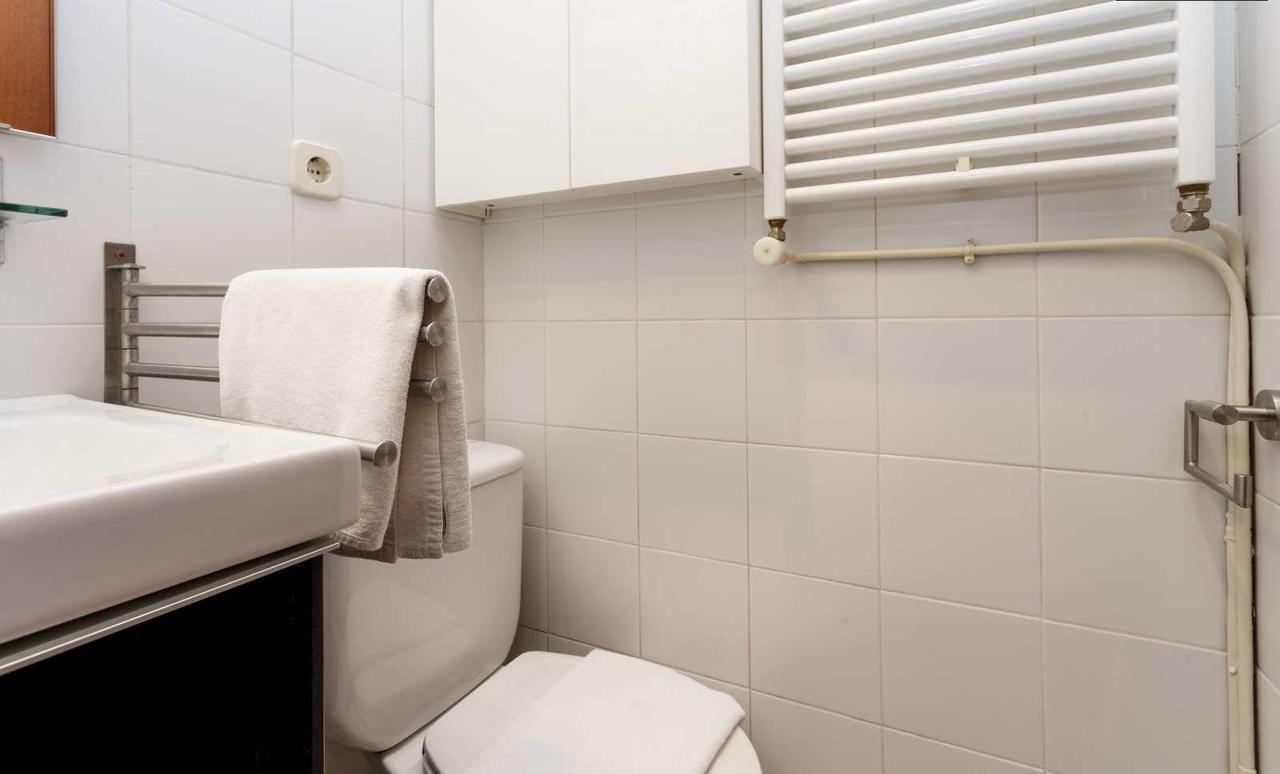 Latina Apartment Madrid Exterior photo
